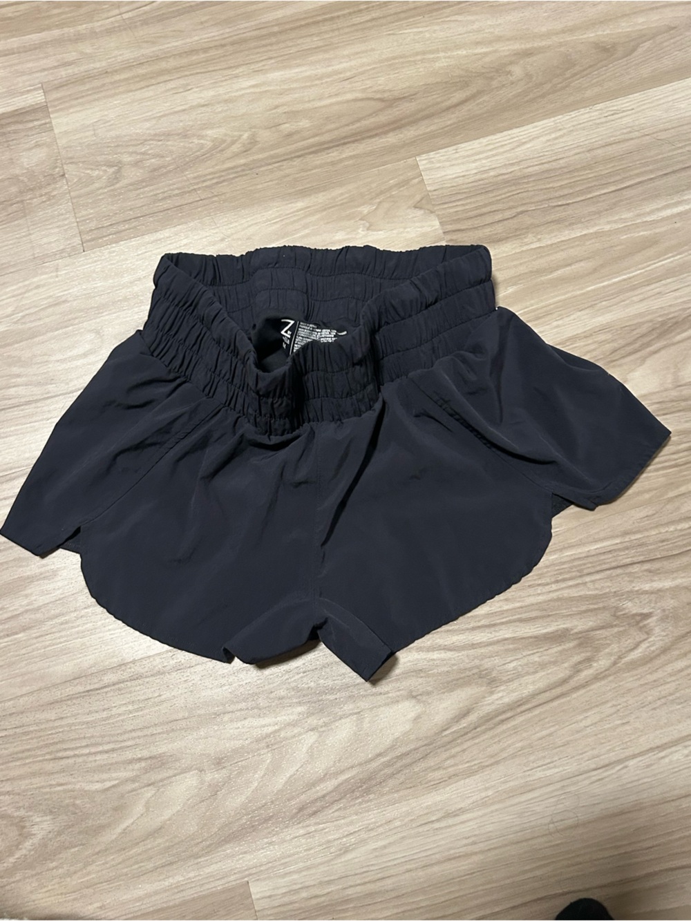 Z by Zella Black Smocked Athletic Running Shorts Medium